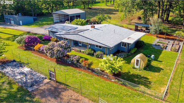 aerial view of property and surrounding area