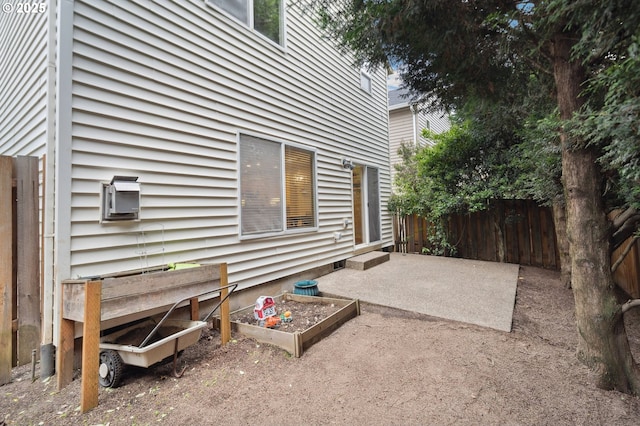 8028 SW Carol Ann Ct, Portland, OR 97224 - view of patio / terrace
