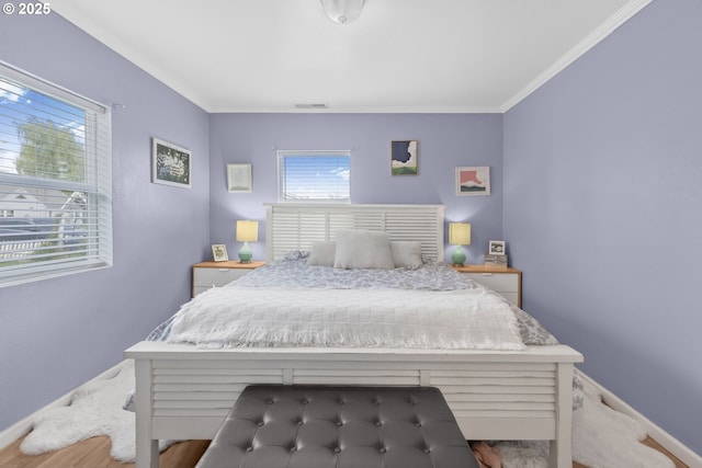 255 W F St, Halsey, OR 97348 - bedroom featuring crown molding and baseboards