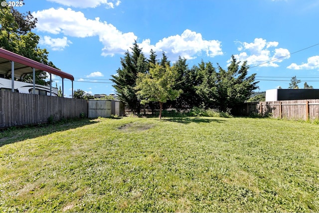2745 C St, Springfield, OR 97477 - view of yard