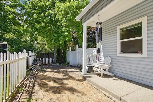 18522 SW Mcclarey Dr, Beaverton, OR 97007 - view of patio
