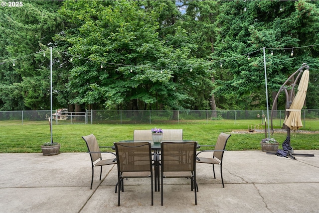 31529 SE Eagle Cliff Ln, Eagle Creek, OR 97022 - view of patio with outdoor dining area