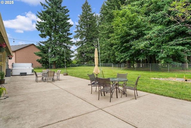 31529 SE Eagle Cliff Ln, Eagle Creek, OR 97022 - view of patio / terrace with outdoor dining space