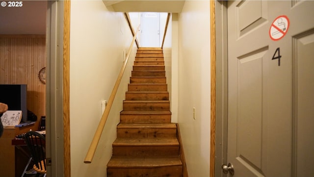 145 E Franklin Ave, Dayville, OR 97825 - stairs featuring wood walls