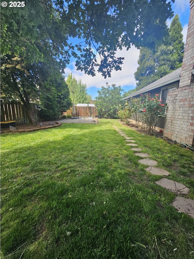5740 SE Golden Rd, Hillsboro, OR 97123 - view of yard