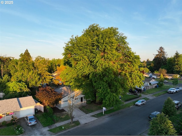 2450 Eddy Ave NE, Salem, OR 97301 - drone / aerial view
