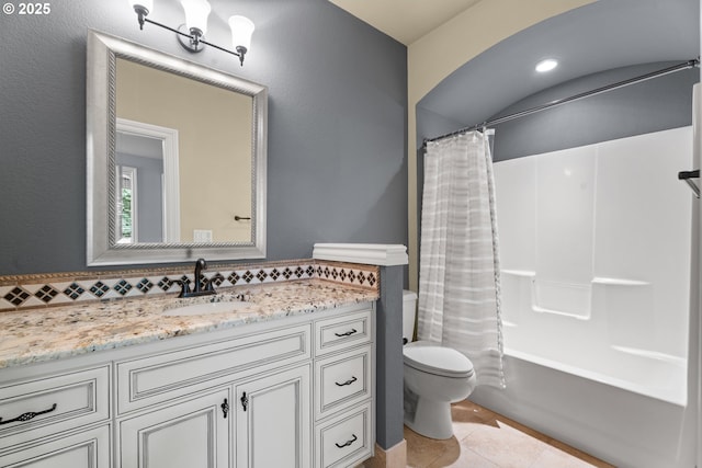 9641 SE Nicholas Dr, Happy Valley, OR 97086 - full bath featuring vanity, shower / bathtub combination with curtain, and tile patterned flooring