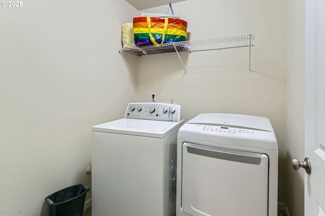 51276 SW Rembrandt Dr, Scappoose, OR 97056 - laundry room featuring washing machine and clothes dryer