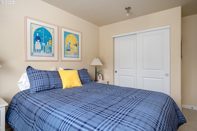 12146 SW Palermo St, Wilsonville, OR 97070 - bedroom with a closet and carpet floors