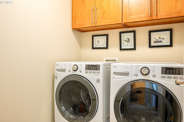 12146 SW Palermo St, Wilsonville, OR 97070 - laundry area with cabinet space and washer and dryer