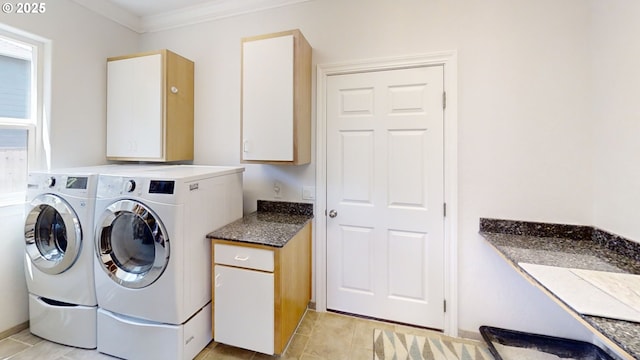 97661 Marina Heights Loop, Brookings, OR 97415 - laundry area with washer and clothes dryer, cabinet space, and crown molding