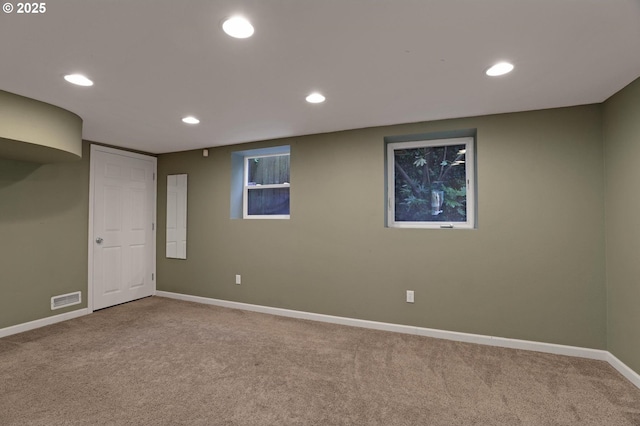 3607 NE 13th Ave, Portland, OR 97212 - finished below grade area featuring carpet, baseboards, and recessed lighting