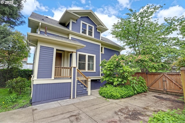 3607 NE 13th Ave, Portland, OR 97212 - view of front of home featuring a gate and roof with shingles