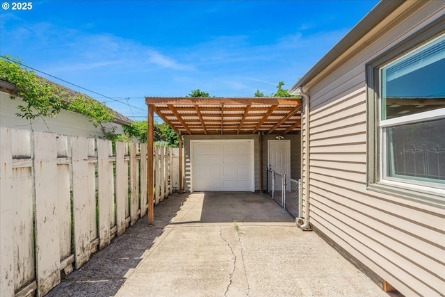 2185 Laurel Ave, Salem, OR 97301 - garage with driveway and a carport