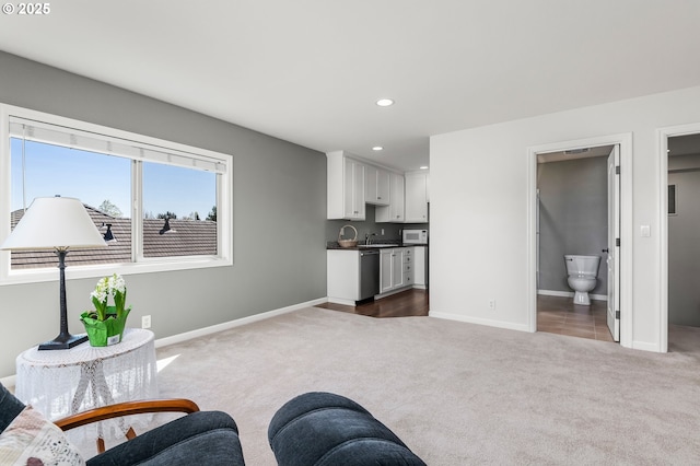 2053 Lakeview Dr, Eugene, OR 97408 - living area with dark colored carpet and recessed lighting