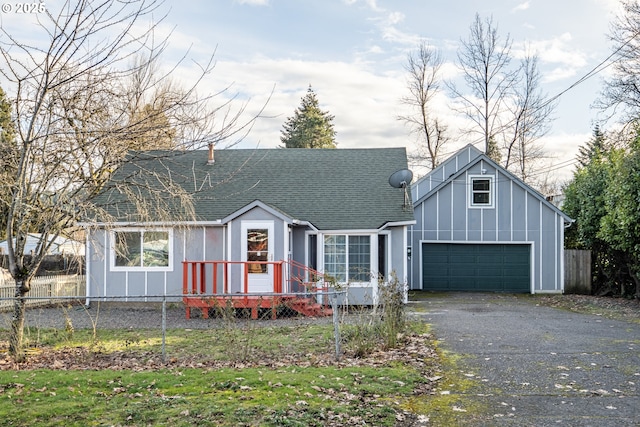 view of front of house featuring a garage