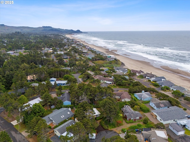 320 El Rotundo Ave, Lincoln City, OR 97367 - aerial overview of property's location with waterfront with a beach and nearby suburban area