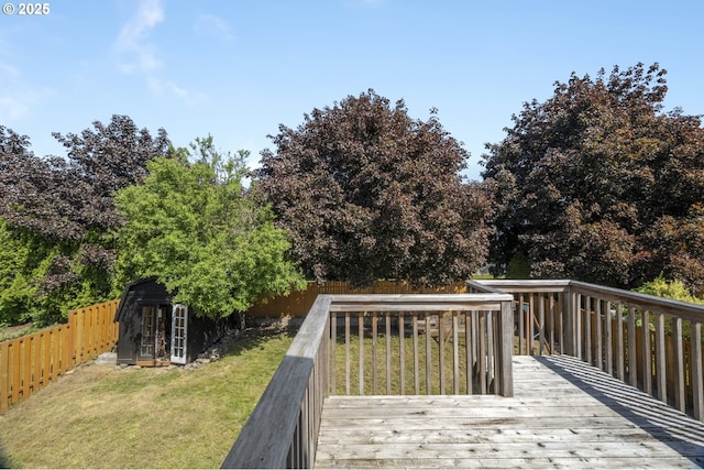 2005 SW Stella Way, Troutdale, OR 97060 - wooden deck featuring an outbuilding