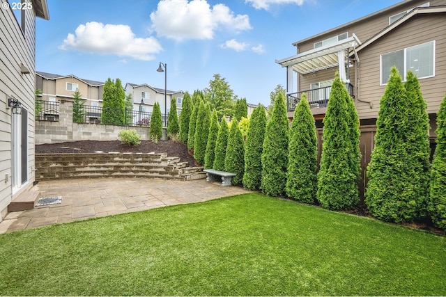 7698 NW Catalpa St, Portland, OR 97229 - view of yard featuring a patio area and a residential view