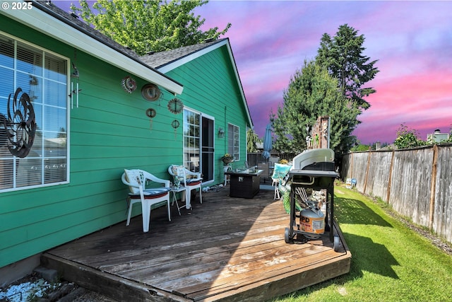 10903 NW 5th Ave, Vancouver, WA 98685 - wooden terrace with area for grilling
