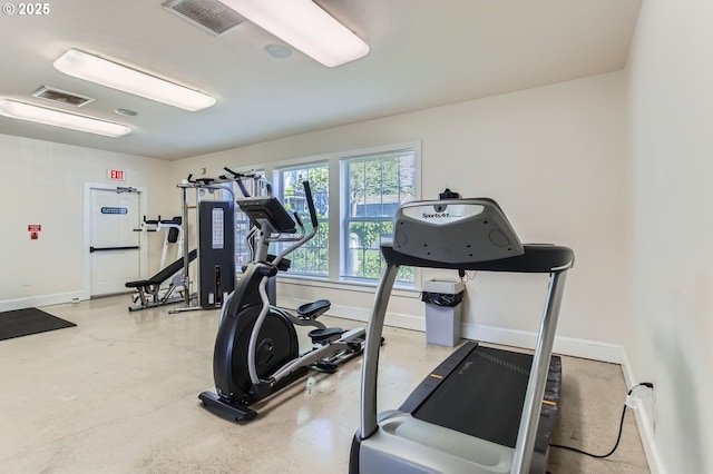 7151 SW Sagert St Unit 101, Tualatin, OR 97062 - workout room with baseboards