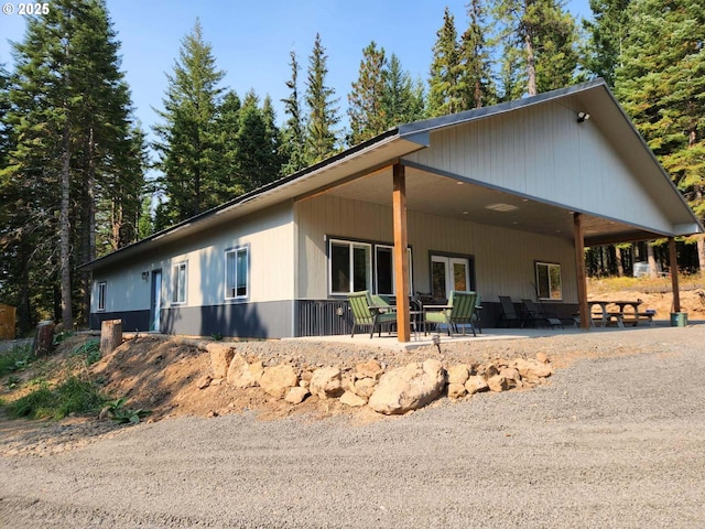 78115 Giger Ln, Weston, OR 97886 - view of front facade featuring a patio