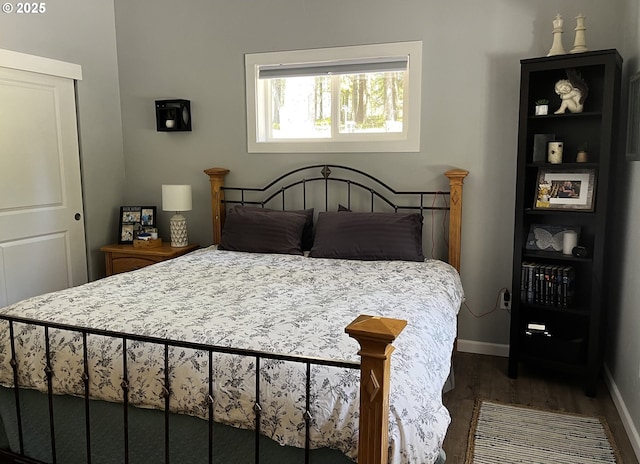78115 Giger Ln, Weston, OR 97886 - bedroom featuring wood finished floors and baseboards