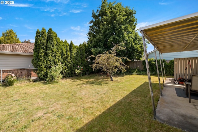 15870 SW Royalty Pkwy, King City, OR 97224 - fenced backyard with a patio area