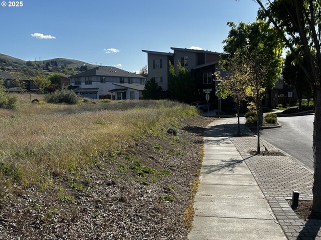 1700 Lone Pine Blvd, The Dalles, OR 97058