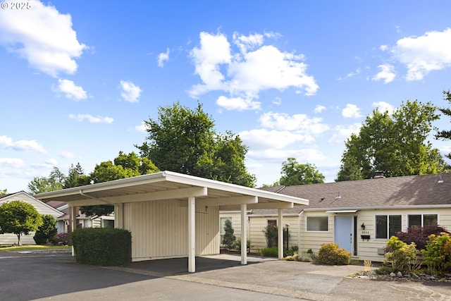 4844 SW Wembley Pl, Beaverton, OR 97005 - view of front of house featuring a carport