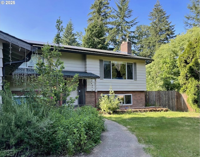 1163 SE 21st Ct, Gresham, OR 97080 - split foyer home featuring brick siding and a chimney