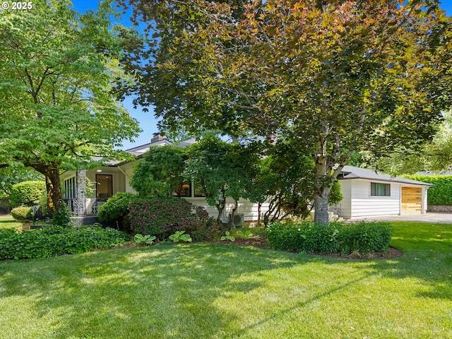 3440 SW 100th Ave, Portland, OR 97225 - view of green lawn