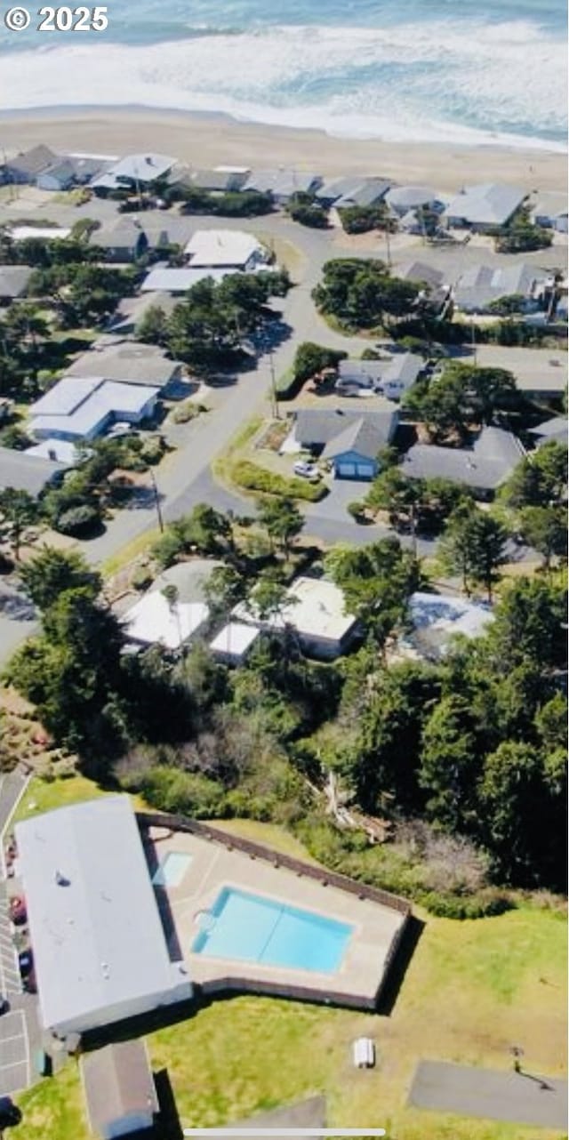 5820 El Mar Ave, Lincoln City, OR 97367 - view of property location featuring a pool and expansive beach