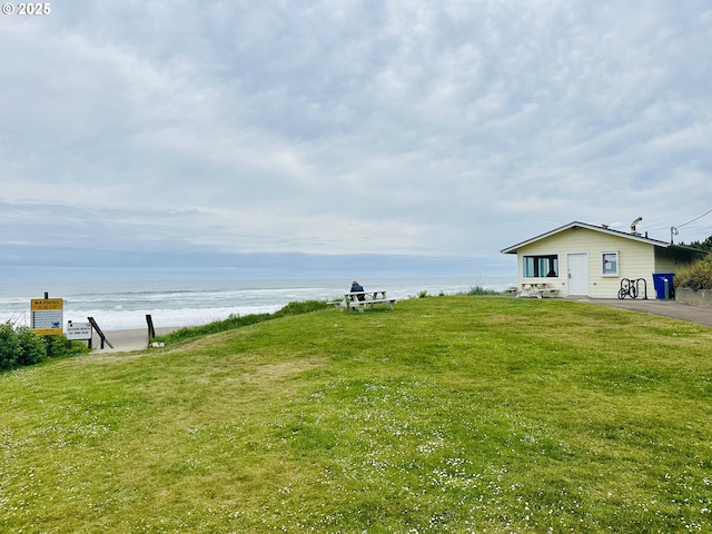 5820 El Mar Ave, Lincoln City, OR 97367 - view of green lawn featuring a water view