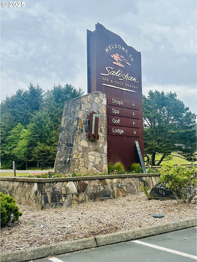 5820 El Mar Ave, Lincoln City, OR 97367 - view of community sign