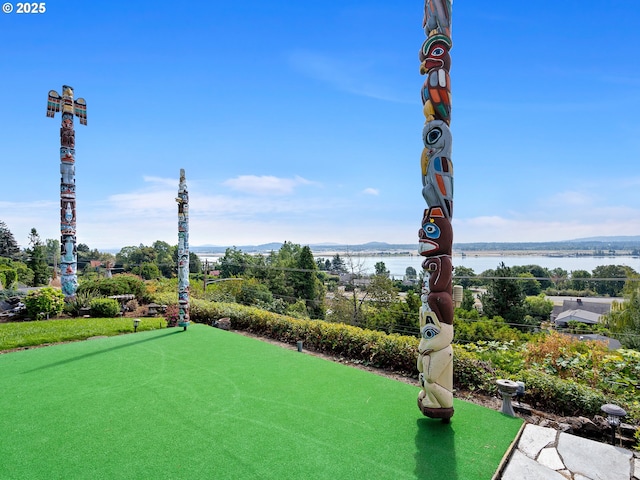 6002 E Evergreen Blvd, Vancouver, WA 98661 - surrounding community with a water view and a putting green