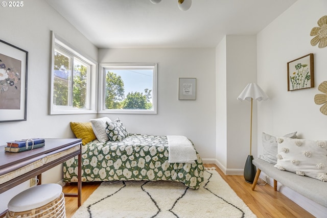 6220 SW 45th Ave, Portland, OR 97221 - bedroom featuring light wood-style floors and baseboards