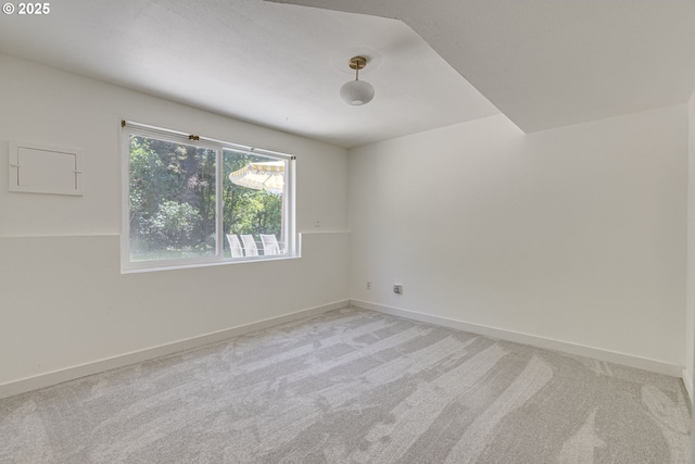 6220 SW 45th Ave, Portland, OR 97221 - empty room with light colored carpet and baseboards
