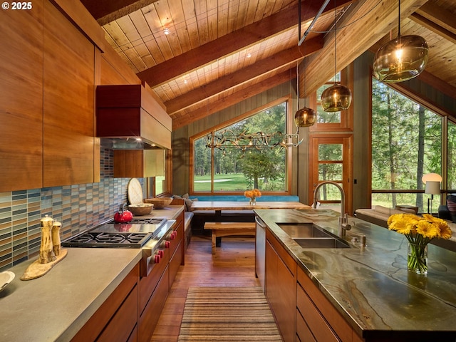 71183 Bracken Ln Unit Gh76, Black Butte Ranch, OR 97759 - kitchen featuring wood ceiling, extractor fan, stainless steel appliances, decorative backsplash, and dark wood-style floors