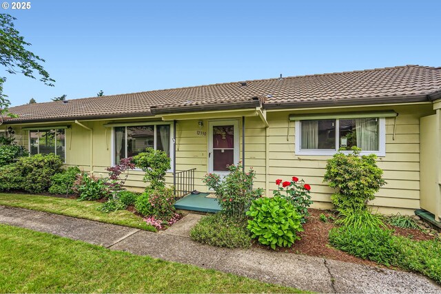 12330 SE Main St, Portland, OR 97233 - ranch-style house with a tiled roof