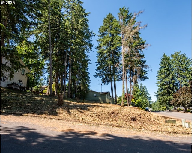 S 69th Pl, Springfield, OR 97478