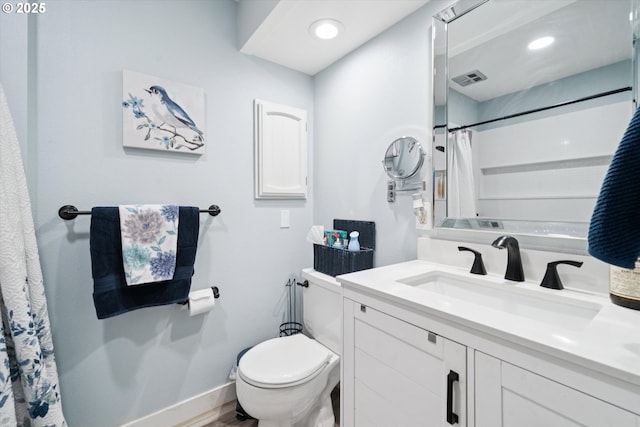 11820 SW Reid Ct, Beaverton, OR 97008 - bathroom featuring toilet, vanity, a shower with shower curtain, baseboards, and recessed lighting