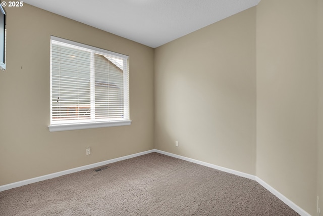 20021 Tharp Ct, Oregon City, OR 97045 - carpeted empty room featuring baseboards