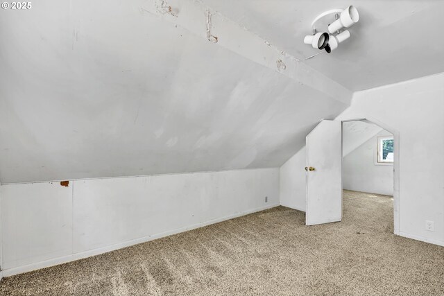 2134 Minnesota St, Eugene, OR 97402 - bonus room with vaulted ceiling and carpet