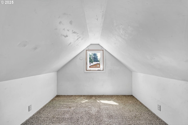 2134 Minnesota St, Eugene, OR 97402 - bonus room featuring vaulted ceiling and carpet floors
