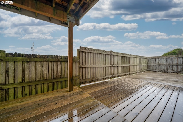 deck with fence