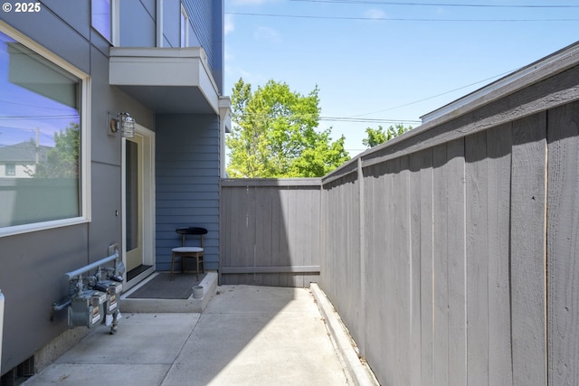 4984 NE 32nd Pl, Portland, OR 97211 - view of patio / terrace