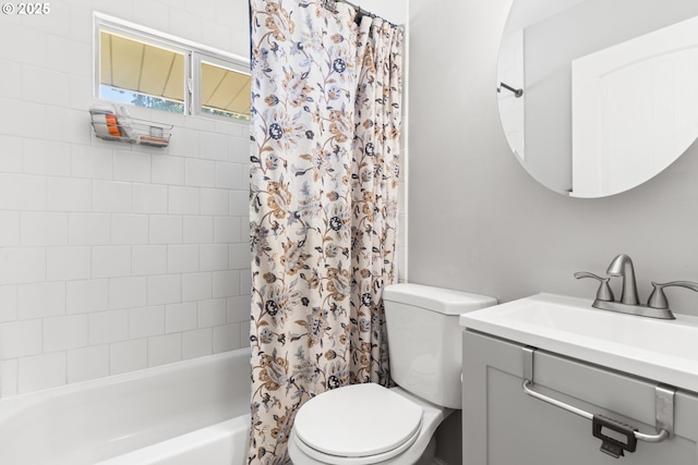 2408 N College St, Newberg, OR 97132 - bathroom with toilet, shower / tub combo, and vanity
