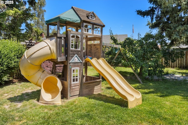 2408 N College St, Newberg, OR 97132 - view of jungle gym