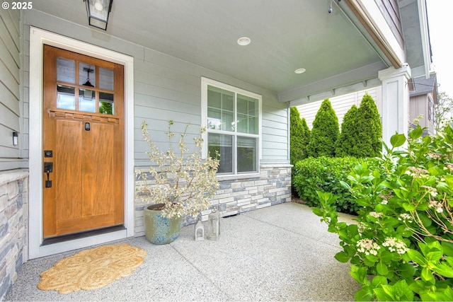 15928 Stables Pl, Oregon City, OR 97045 - entrance to property with covered porch and stone siding